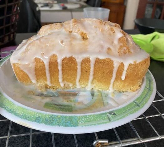 Air Fryer Lemon Drizzle Cake