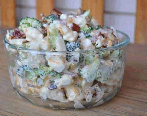 Homemade Amish Broccoli Salad Recipe