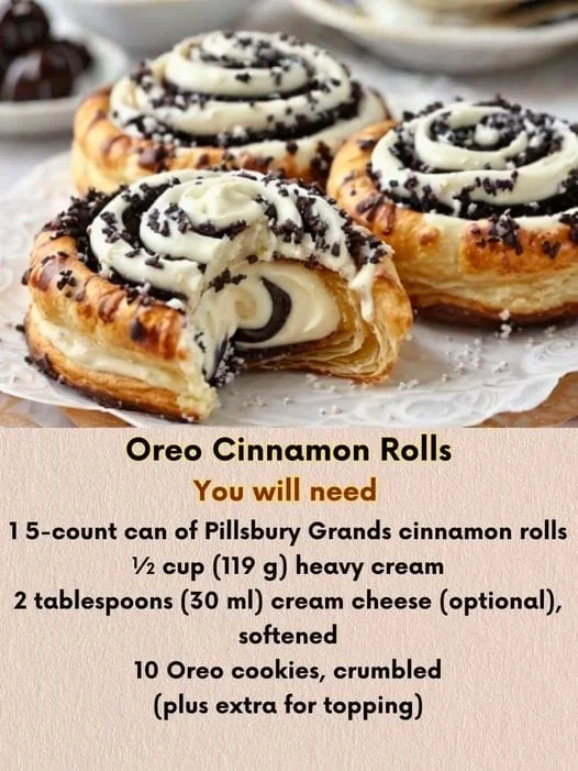 Oreo-Stuffed Cinnamon Rolls