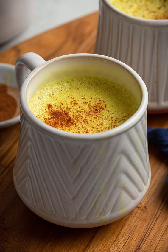 Turbocharge Your Weight Loss with a Simple Turmeric Water Recipe