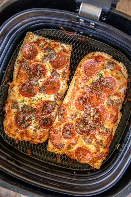 French Bread Pizzas in the Air Fryer for pizza