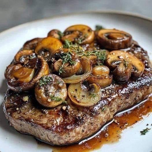 Ribeye Steak with French Onions & Mushrooms – Restaurant-Style Dinner at Home